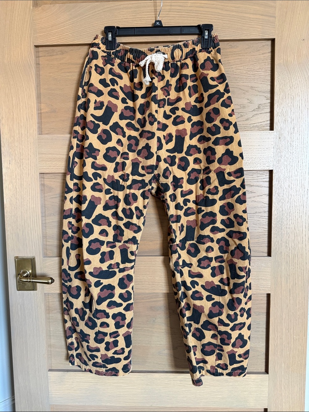 Leopard Print Drawstring barrel pants - Tan & Black. Never worn.